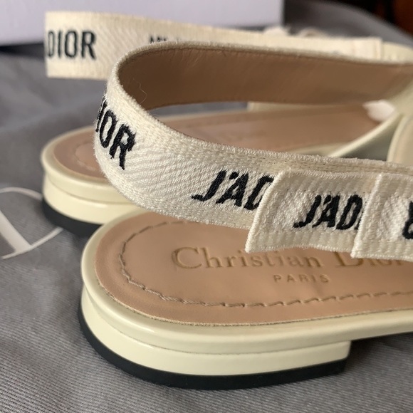 CHRISTIAN Dior J'adior Off White Slingback Flats⭐️ - Picture 5 of 11